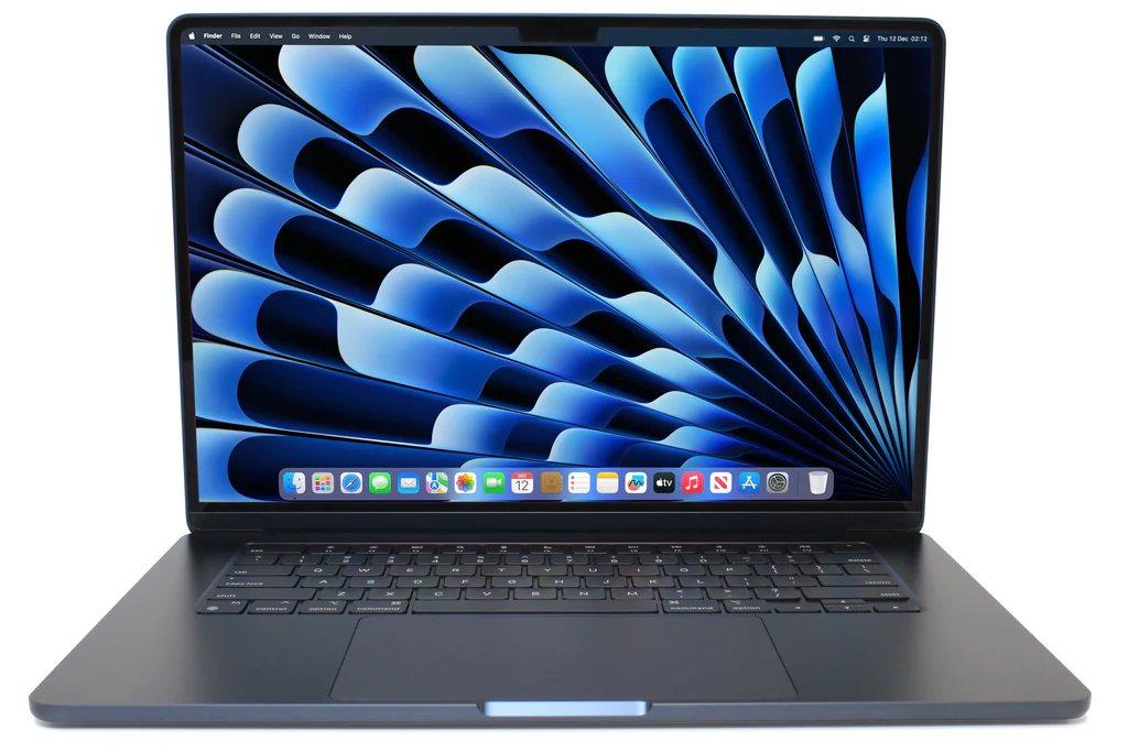 Apple MacBook Air 15.3-inch laptop 2026 از بهترین لپ تاپ های بازار