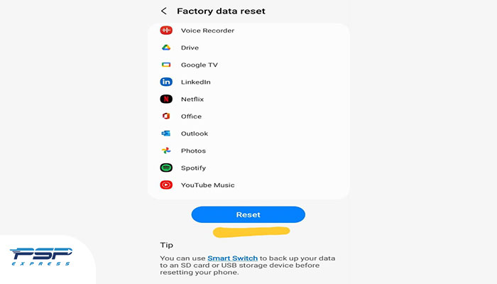 انتخب گزینه Reset یا Reset Device برای ریست فکتوری گوشی سامسونگ